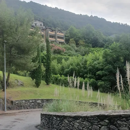 Casa Max Dervio